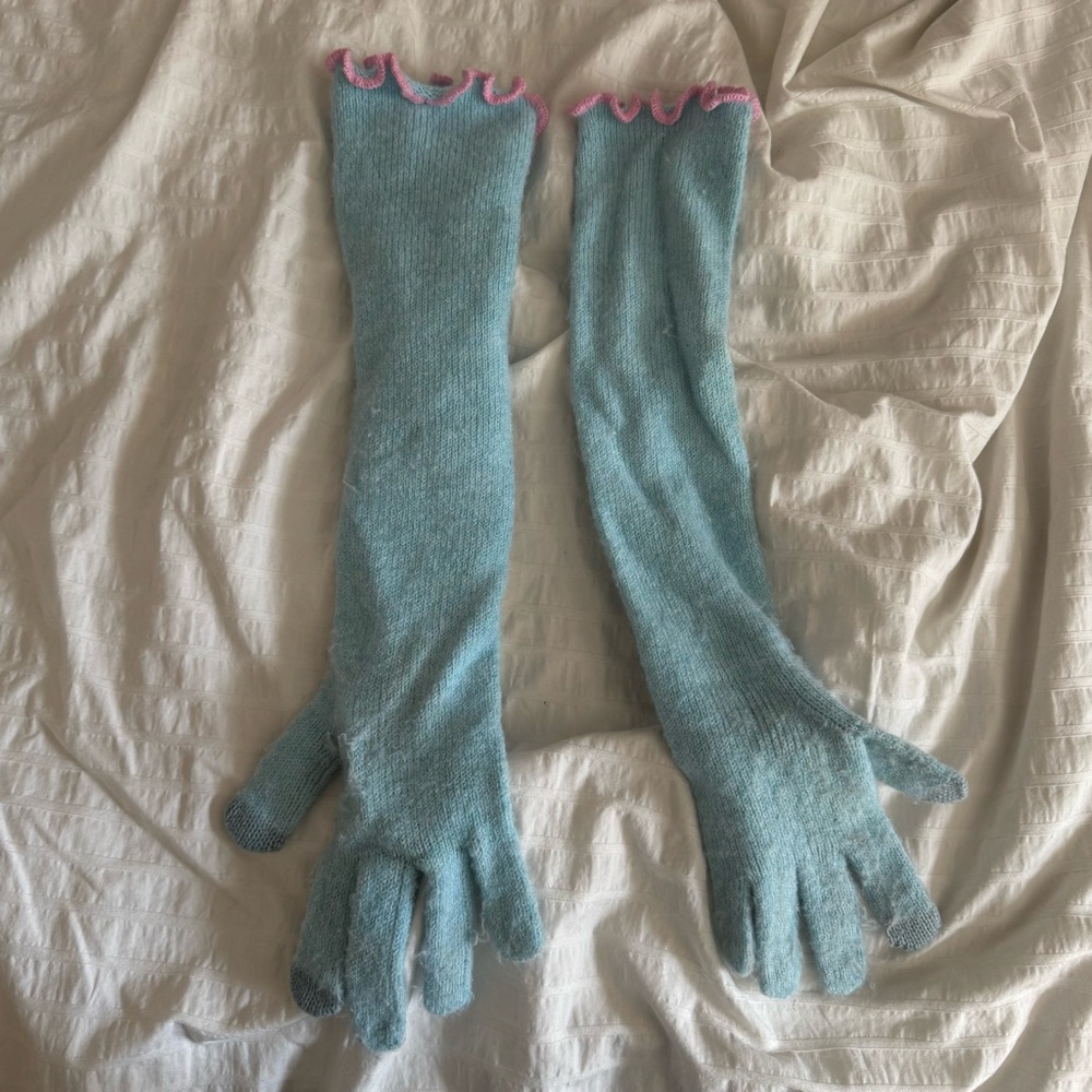Wild Fable Blue Knit Gloves with Pink Edges